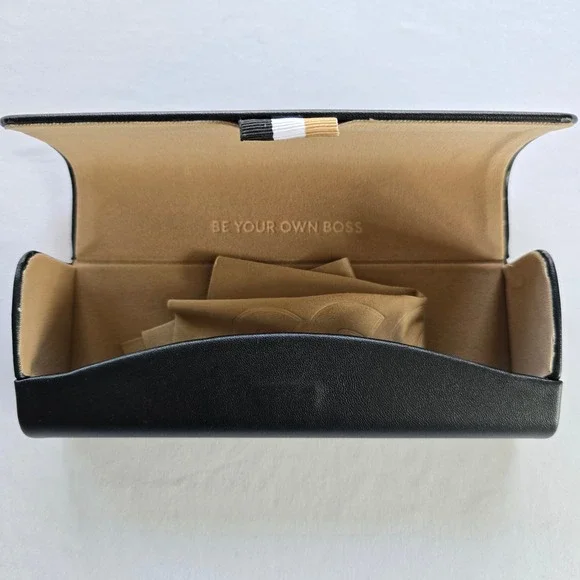 🆕️ BOSS‎ Black Leather Eyeglass Case with Cleaning Cloth "Be Your Own Boss" - Picture 6 of 6